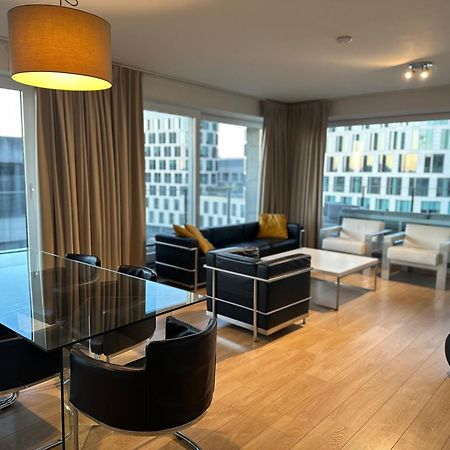 Apartment With Balcony In Brussels Center Bagian luar foto
