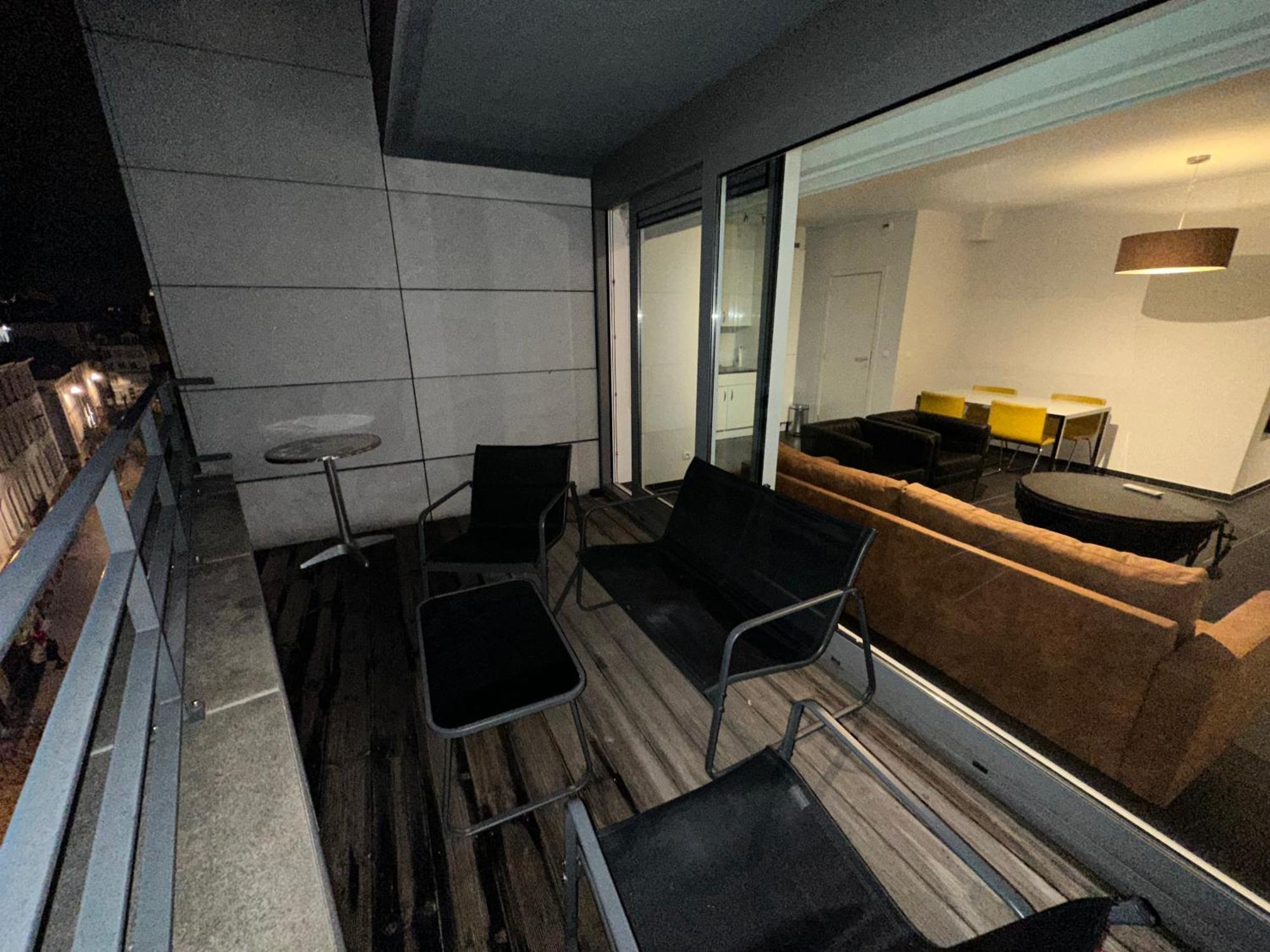 Apartment With Balcony In Brussels Center Bagian luar foto