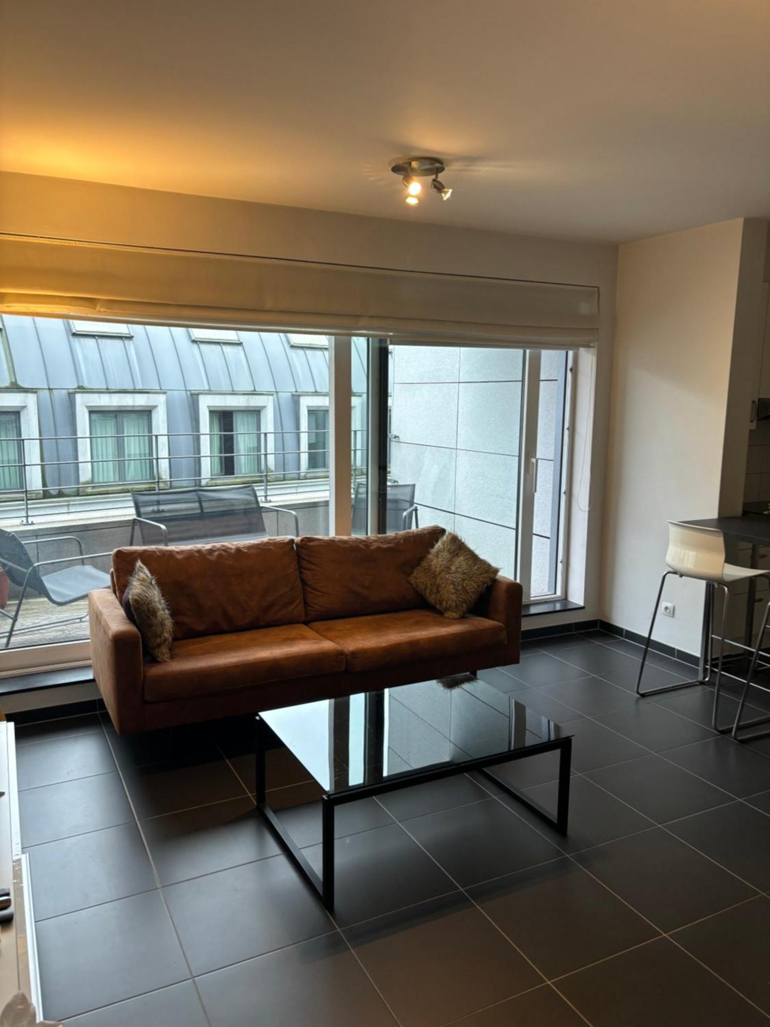 Apartment With Balcony In Brussels Center Bagian luar foto